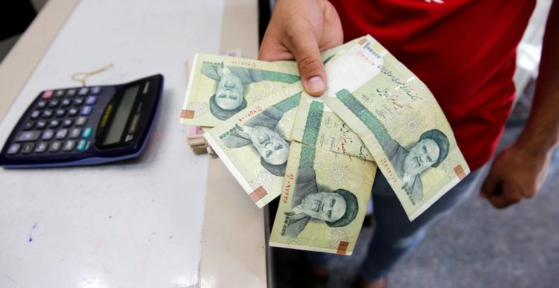 【技术解密】霍尔木兹海峡通行费法案:国际法框架下的权力博弈与经济绞杀 新闻