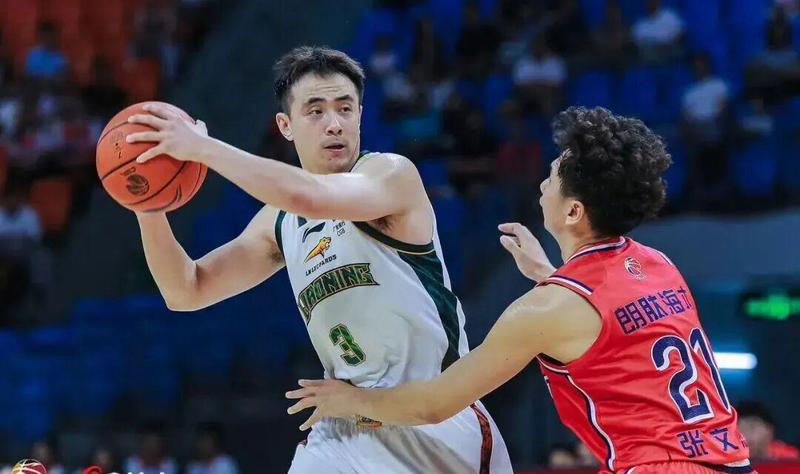  辽宁队到底怎么了？连胜之后的三连败刺痛了多少球迷的心 体育新闻