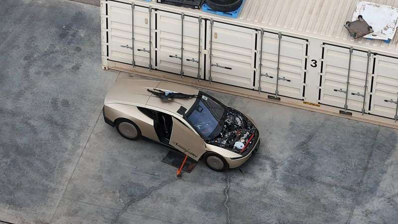  特斯拉Cybercab技术拆解：前置部件布局如何重塑自动驾驶安全标准 汽车科技