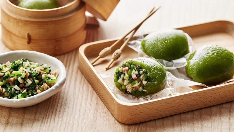  【技术解码】青团表皮的天然染色密码：从艾草到鼠麴草的植物学全解析 文化旅游