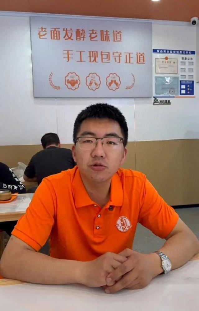  从80万亏损到日入过万：一个草根创业者的选址与选品复盘 新闻